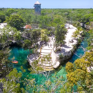 Casa Tortuga - Cenotes Park Inclusive Hotel