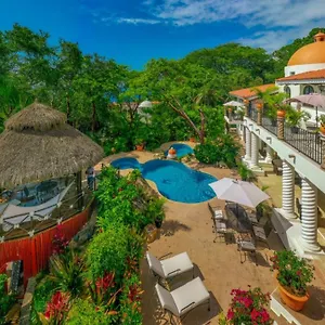 https://villa-tesoro-del-mar.hotelspuertovallarta.org