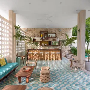 https://hotel-tiki-tiki.tulum-hotels.net